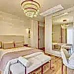 Açık renk yatak odası dekorasyonu